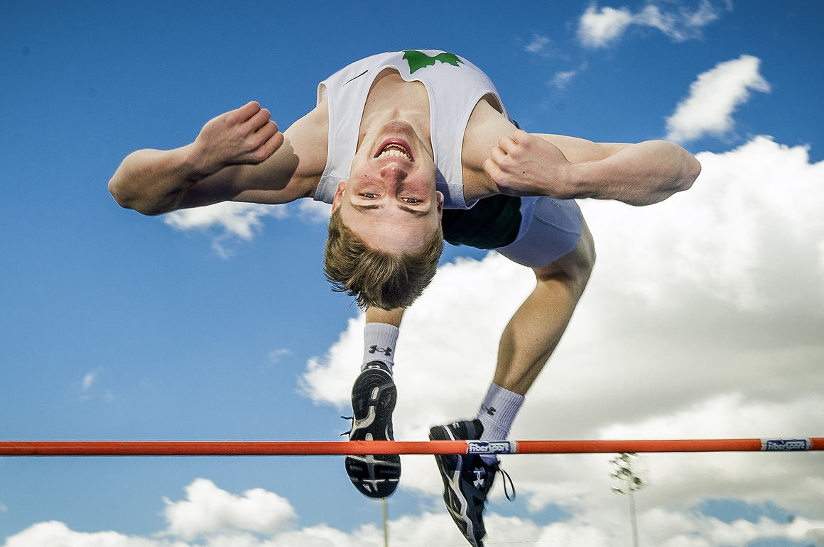 Geneseo standout Daniels cannot stop jumping